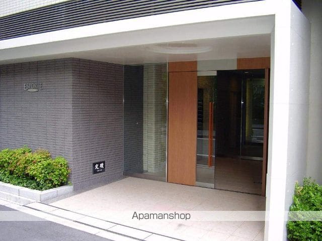 エスポルテ福島の玄関写真