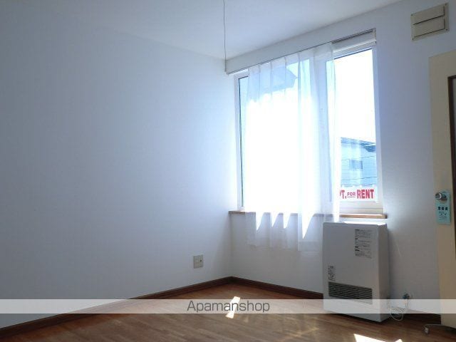 EAST VILLAGE APARTMENTの内装写真