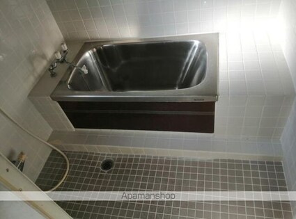 第１０小野ビル[5LDK/101.7m2]のバス