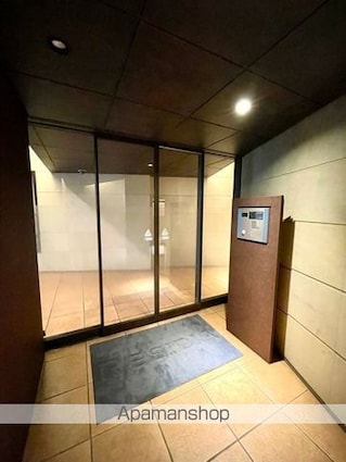 レジディア三軒茶屋[1DK/31.46m2]のエントランス