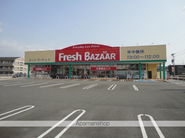 ウィステリアの周辺写真