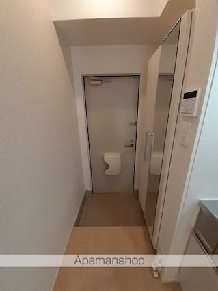愛媛県四国中央市中曽根町[1K/31.65m2]の玄関