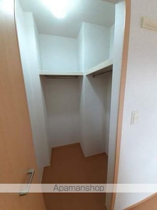 セトルＹＵＵＺＡＫＩ[2DK/44.7m2]の収納
