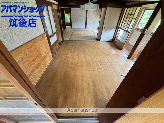 八女市 2階建 築158年の内装写真
