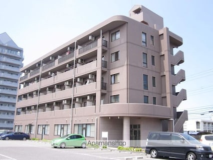 マルベル宇多津[1K/27.77m2]のエントランス4