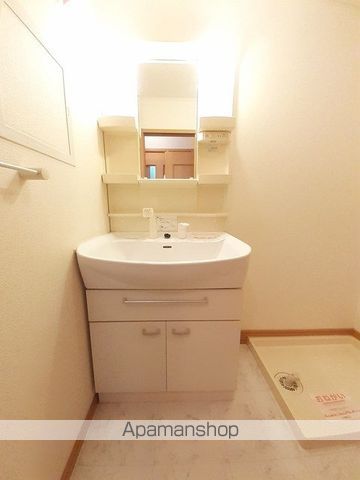 オリンポスCの内装写真