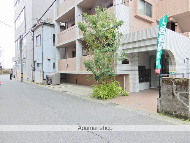 Park Side 葉月館の外観写真