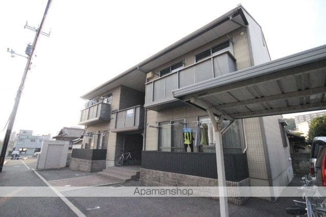 リリアン山根町の外観写真