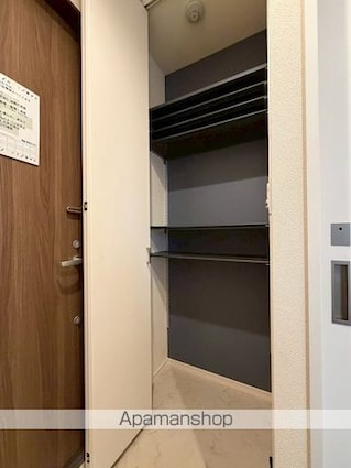 Ｍａｉｓｏｎ　ｄｅ　Ｌｕａｎａ（メゾンドルアナ）[1LDK/40.96m2]の玄関