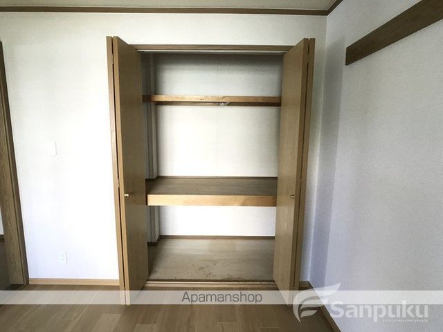 ドリームハイツ垣生 Aの内装写真
