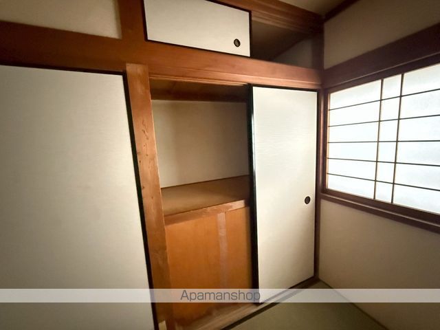 岡村様貸家の内装写真