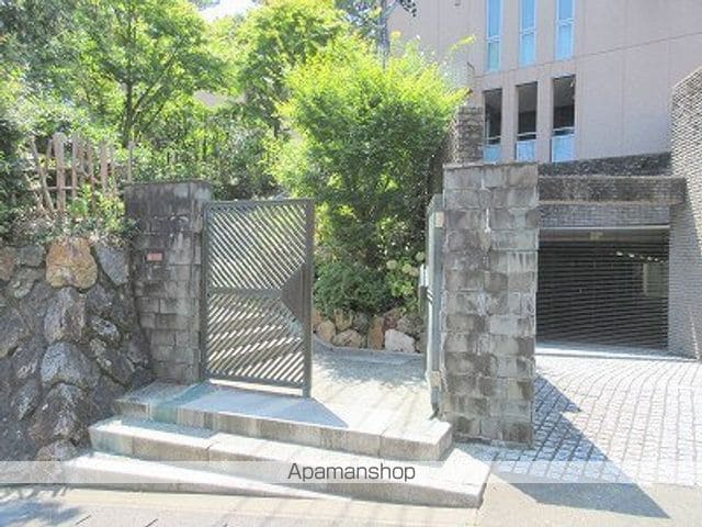 グリーンコート広沢の外観写真