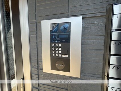 ガーベラ・グレイス[3LDK/73.8m2]の共用部1