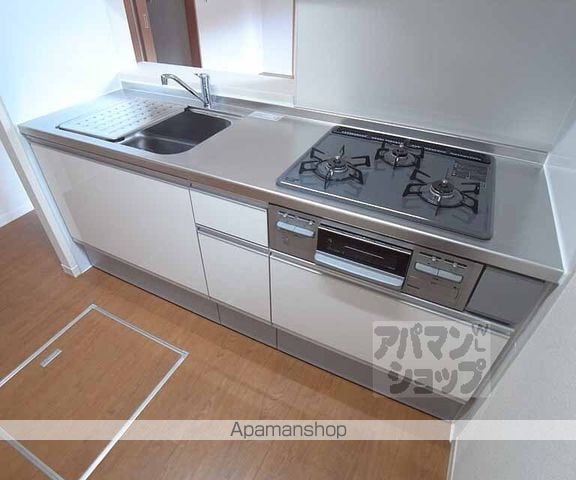 VILLA EASTの内装写真