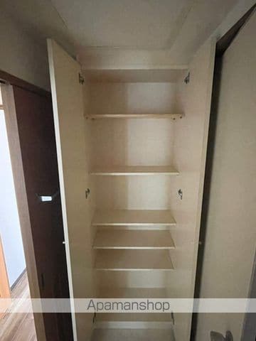 JTハイツ上大岡の内装写真