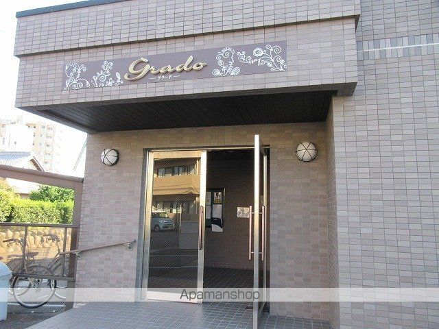 グラードの玄関写真