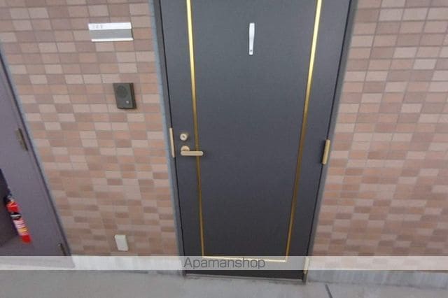 グランフィル紫竹山の玄関写真