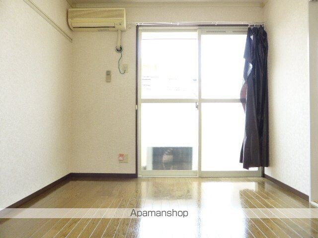 フォーダイヤモンズタウン　Ａ[2K/40.15m2]のリビング・居間