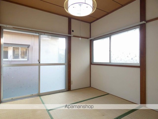浜松市中央区 1階建 築50年の内装写真