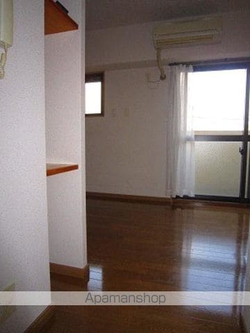スプリングハイムの内装写真
