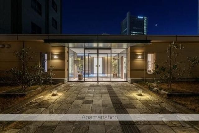 LASANTE池田山の玄関写真