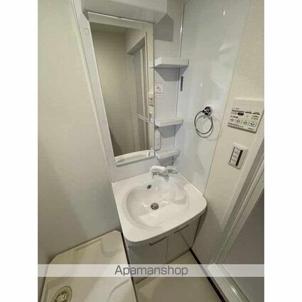 アヴァンティ環八西台[1LDK/73.23m2]の洗面所