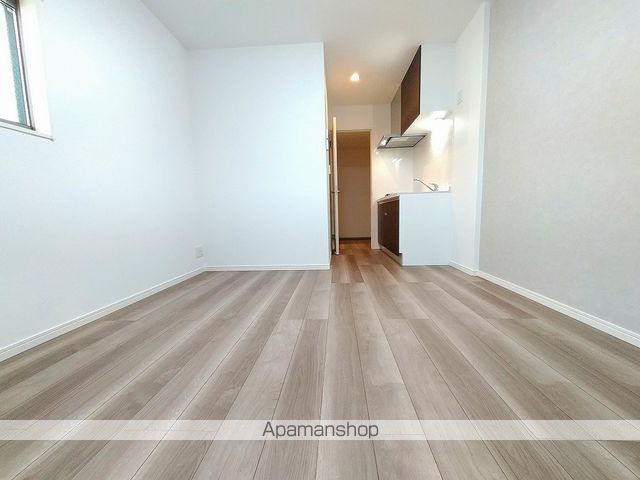 クレセントESAKAの内装写真