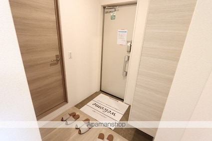 ＤーｒｏｏｍＣＶＩＩＩ[2LDK/56.99m2]の玄関