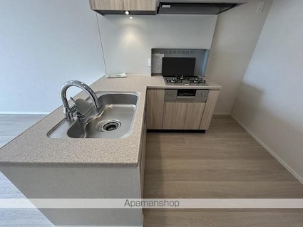 クラリティア横濱反町[3LDK/67.04m2]のキッチン2