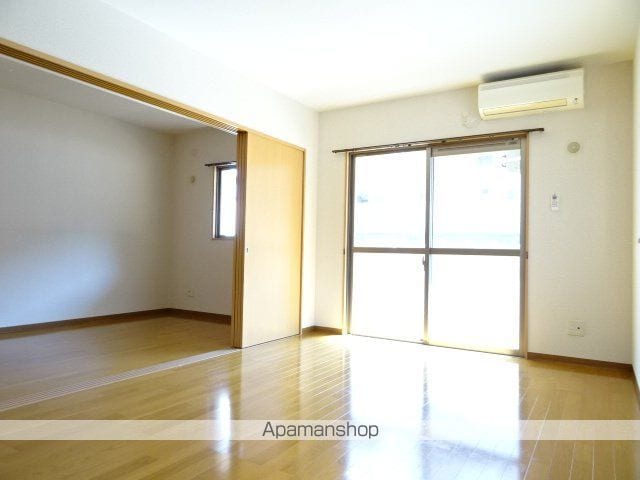 アンソレイユIIIの内装写真