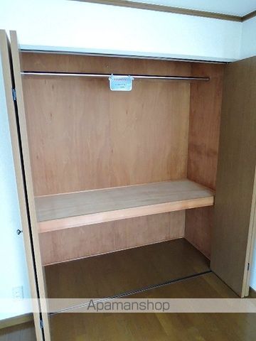 ファミーユ蘭の内装写真