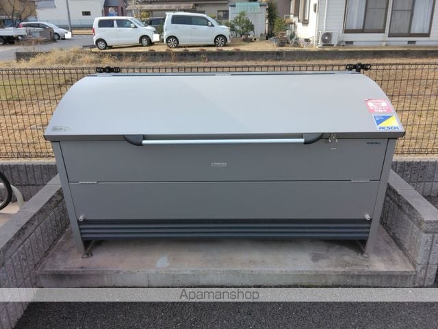 ミランダTSUNOSHITAの玄関写真