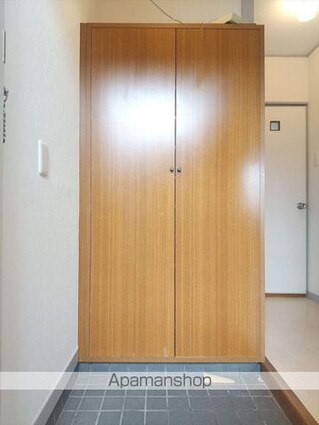 和歌山県和歌山市西浜[3DK/49.5m2]の玄関