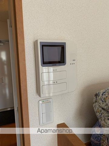 レオパレスソワ メゾンIIIの内装写真