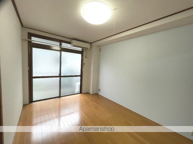 ホワイトパレス宮内の内装写真