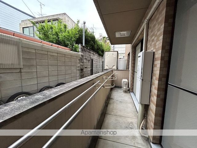 京都市北区 3階建 築26年の内装写真