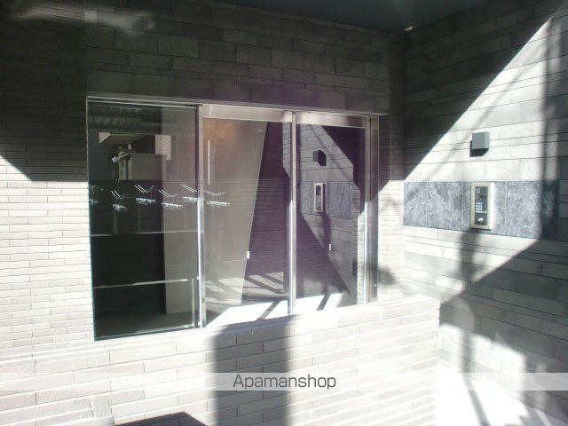 ドゥ セレニテの玄関写真