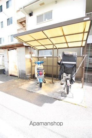 リバーサイド花里 B棟の外観写真