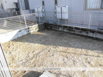 ヴィラシーン神辺　Ｂ棟[1LDK/49.96m2]の庭