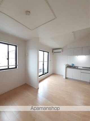 モンターニュ　リーヴル[2LDK/52.83m2]のリビング・居間