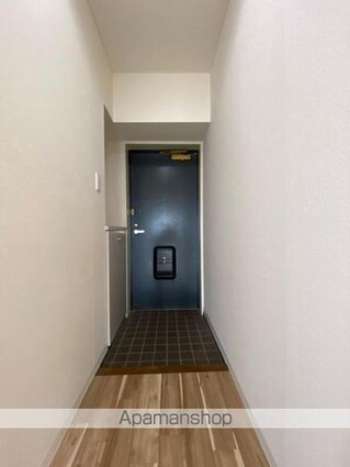 レイクウエスト[3LDK/69.3m2]の玄関