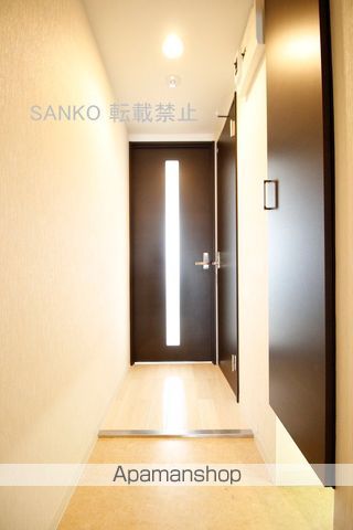 フォルム環状の内装写真