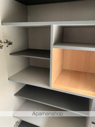 アンジュール高島平Ⅱ[1LDK/38.08m2]の玄関