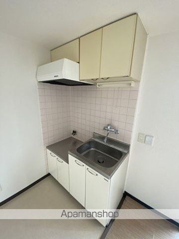 グランドールひばりが丘の内装写真