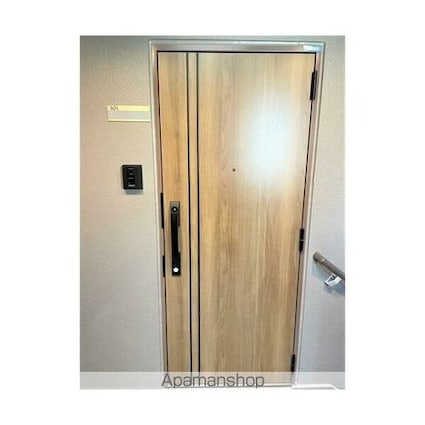 ＧＨ[1LDK/44.4m2]の玄関