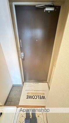 Ｋｏｍｏｄｏｋａｓａ　Ｍｉｗａ[1R/20.52m2]の玄関