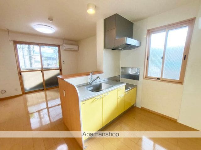 コートビレッジ山王 IIIの内装写真