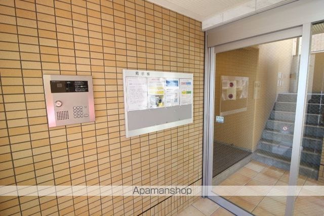 ピアホーム奥田西町の玄関写真