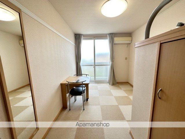 レオパレスルチェンテの内装写真