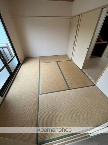 アーバン保城の内装写真